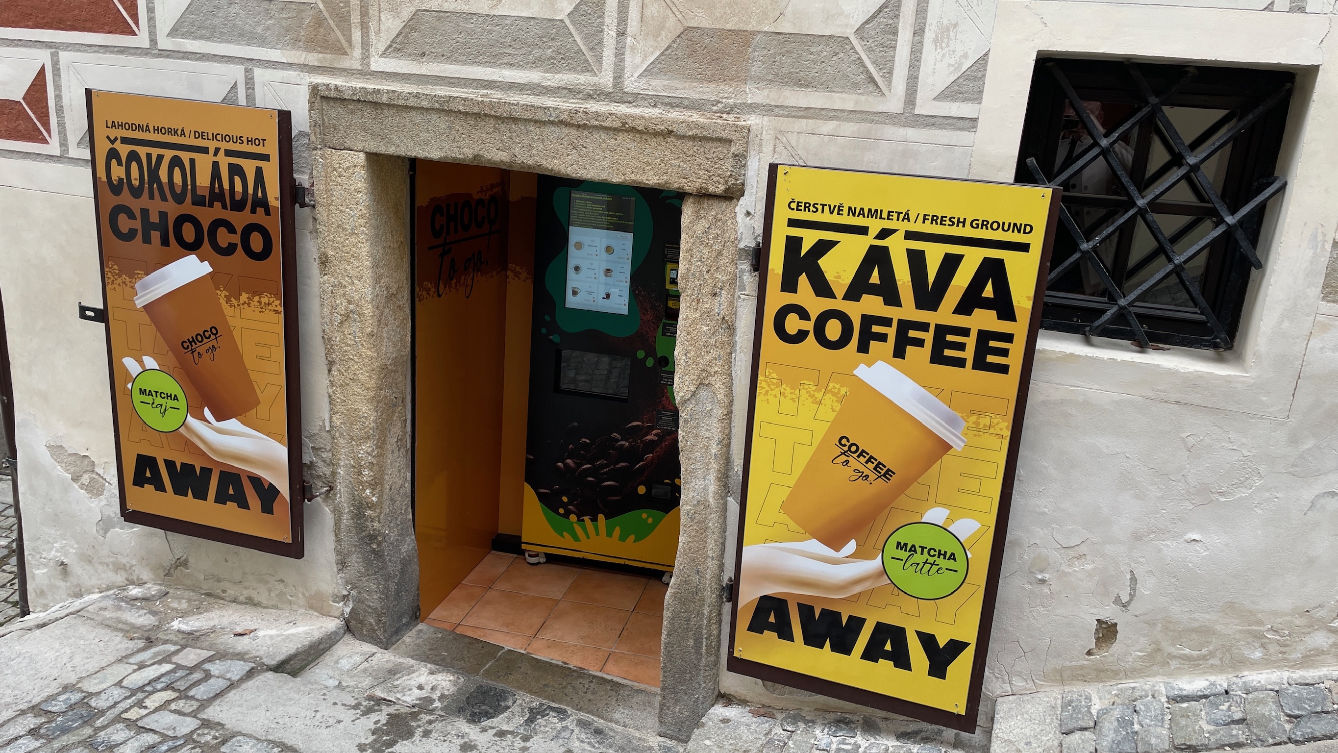 prodejni-automat-na-kavu-centrumo-cesky-krumlov6